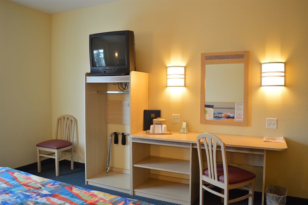 Motel 6-Anchorage, Ak - Midtown Luaran gambar