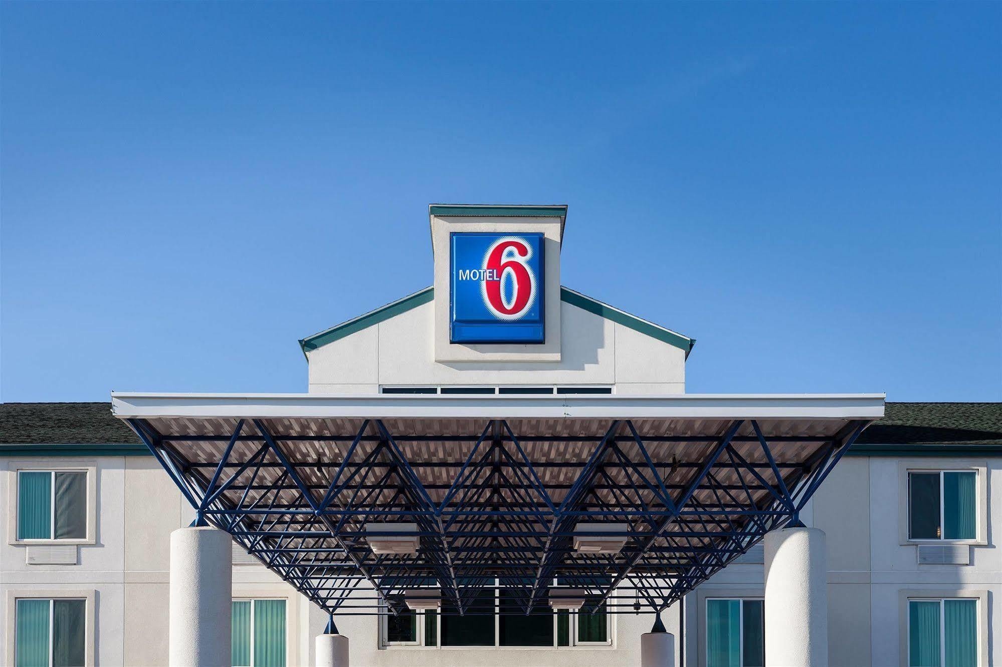 Motel 6-Anchorage, Ak - Midtown Luaran gambar